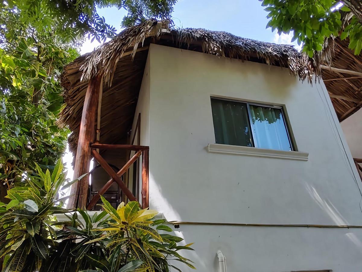 Hotel Pancho Villas Bacalar - Free Bikes And Paddles Exterior photo